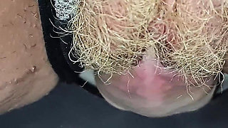 The Cuckold Took the Condom From the Stranger Because the Cock Was Big and Thick.