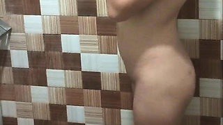 Pinay Almost Caught Fingering on the Bathroom Cause of Her Loud Moaning