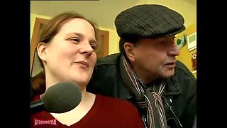 German Chubby Couple Homemade Sex - Nerdy Brunette Blowjob & Cumshot