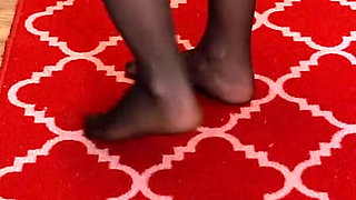 Asmr Nylon Walking on Carpet - Sheer Stockings Feet and Soft Footstep Sounds