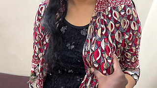 INDIAN DESI BHABHI FIRST TIME WITH NEIGHBOUR