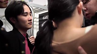 N-Cup Big-Busted Wife Molested During Her Commute x3xB2EB5145BB49FC0A8F