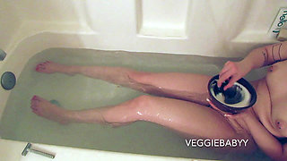 Shaving and Lotioning My Legs