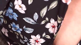 Sophia Smith - Help Me Out - JOI