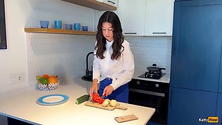 Katty Wests Salad Lesson Sparks Big Cock Erection for Neighbors Rough Anal Pounding