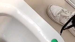 Com Pee Lation Risky Outdoor Public Pee Ana Spears Alfxnow