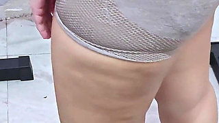-dc- Asian Fitness Girl Need to Correct Her Doggy Form
