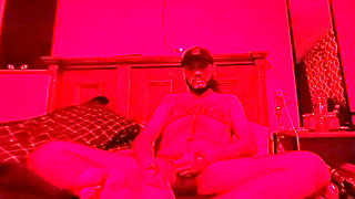 I'm eager to expose myself on webcam