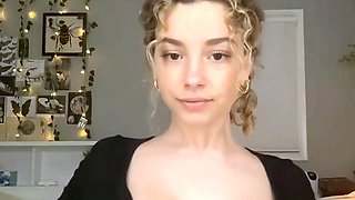 Kira Pregiato Bounces Her Boobs In Black Top Onlyfans Video
