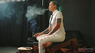 Smoker with Dirty Soles 4K