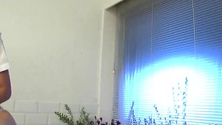 Tight Suzu Ichinose relishes a creampie of Japanese origins