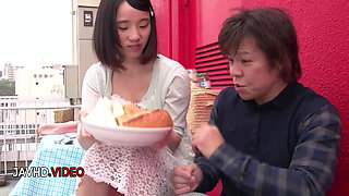 Slim Asian Beauty's Stunning Blowjob Before Hardcore Pussy Fun