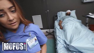 Horny hussy smutty porn clip