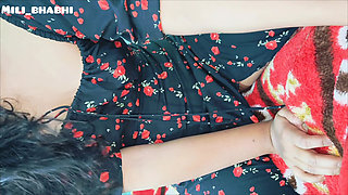 Indian beautiful Stepsister tight pussy fuck local hindi clear audio Sex, desi stepsister wants my BBC inside her tightpussy Xxx