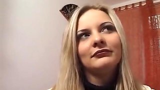 Pon Star - Katja 25, Likes To Become A