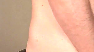 Giantess Humiliation Knee Kicks Handjob!