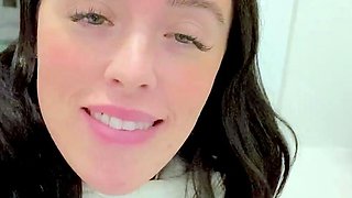 Petite small tit babe with perfect pussy masturbates