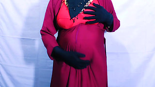 Indian beauty Nadia Bhabi's romantic sex and dirty talk