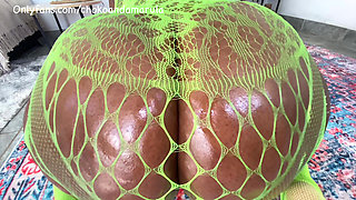 JERK OFF TO THE BIGGEST JUICIEST ASS! JOI