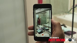 Hot MILF Reagan Fox loves fucking young cock